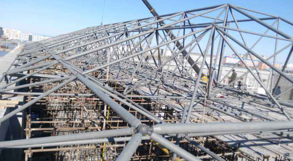 贵溪细数网架装配中抉择应用钢结构对室第的优势